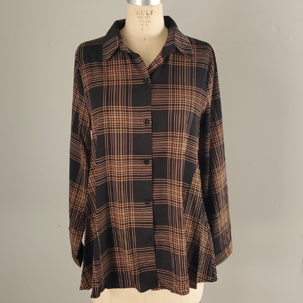 Papillon Button Front Blouse NWT